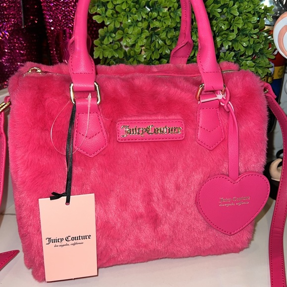 🩷🍒Juicy couture free love speedy satchel - Picture 13 of 13